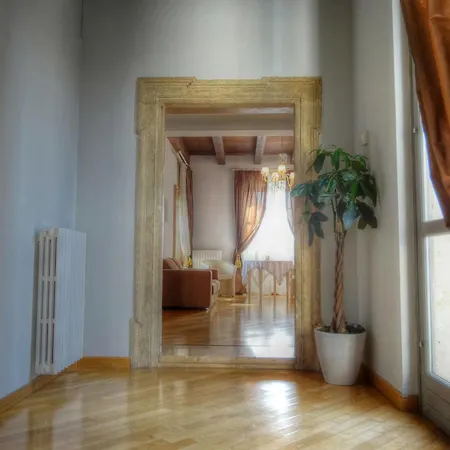 Palazzo Maffei Pensionat *